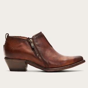 FRYE SACHA MOTO SHOOTIE BROWN